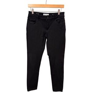 DL1961 Black Skinny Jeans with Stretchy Fit